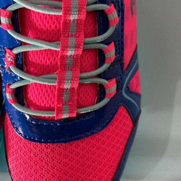 NWT GIRLS CHAMPION VINTAGE RUNNING SHOES - Picture 8 of 16